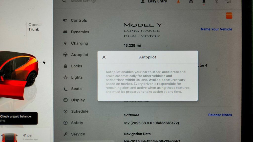 Used 2025 Tesla Model Y Long Range image 13