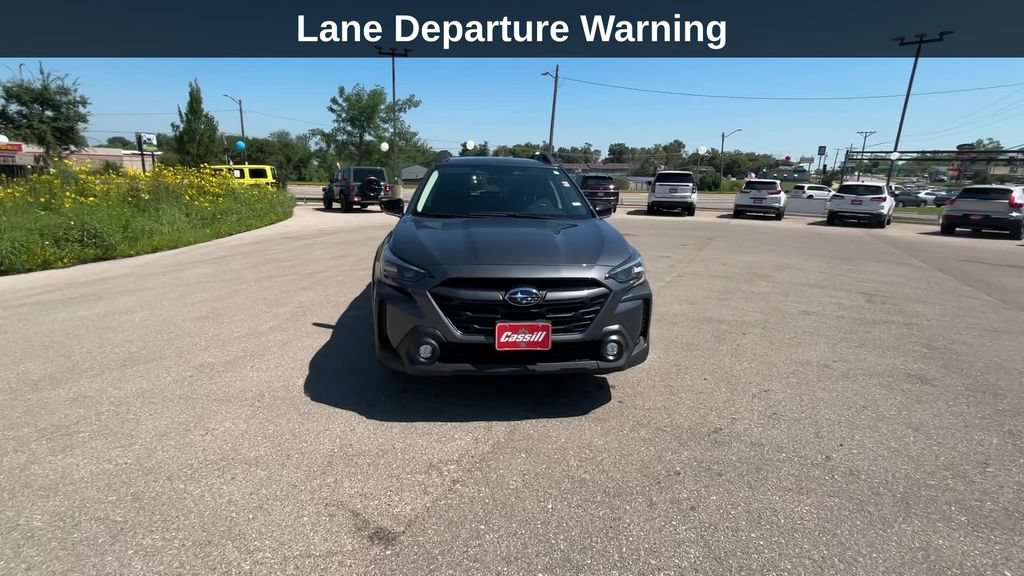 Used 2025 Subaru Outback Premium AWD/4WD image 10