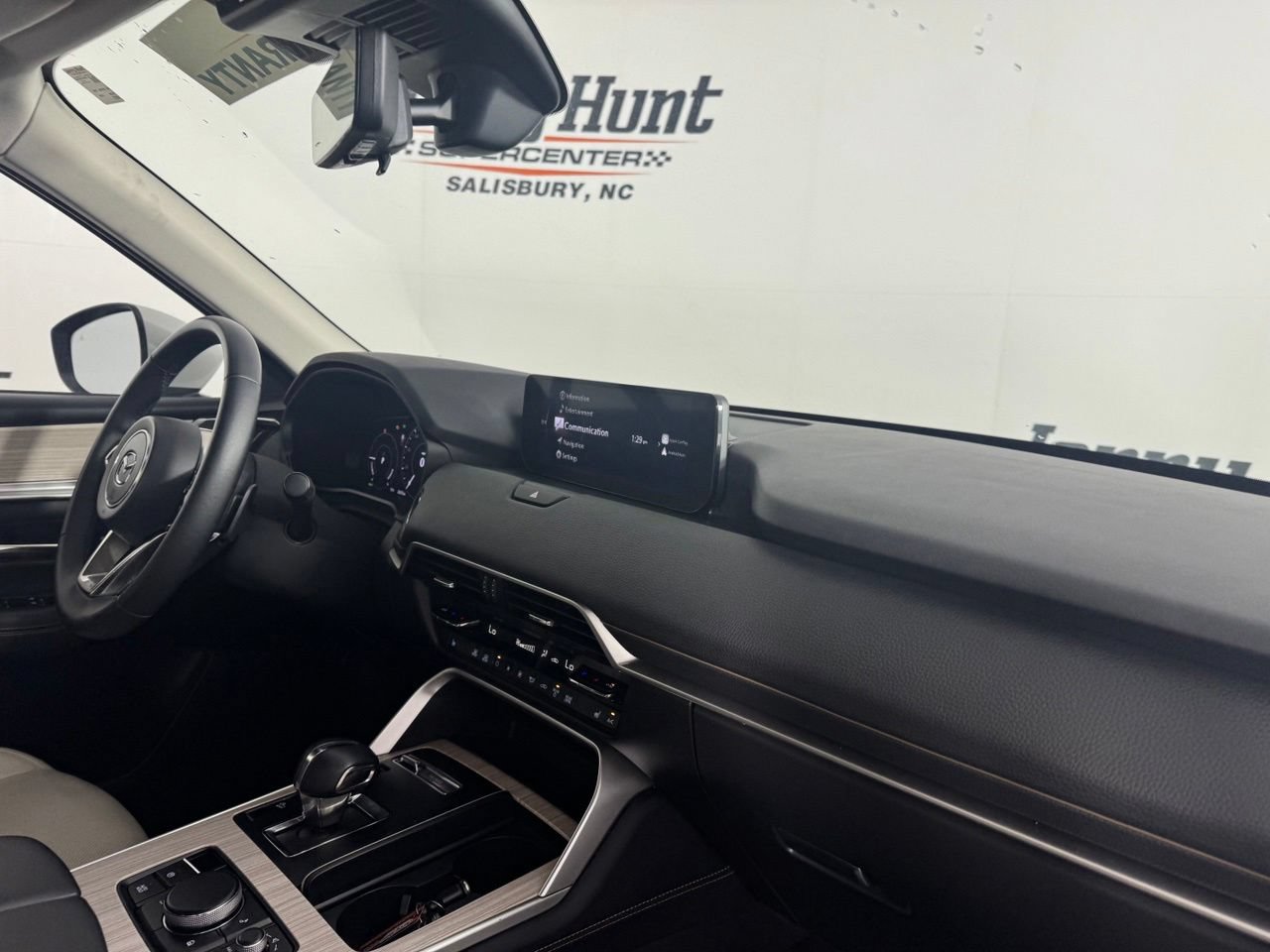 Used 2024 MAZDA CX-90 Plug-In Hybrid w/ Preferred AWD/4WD image 34