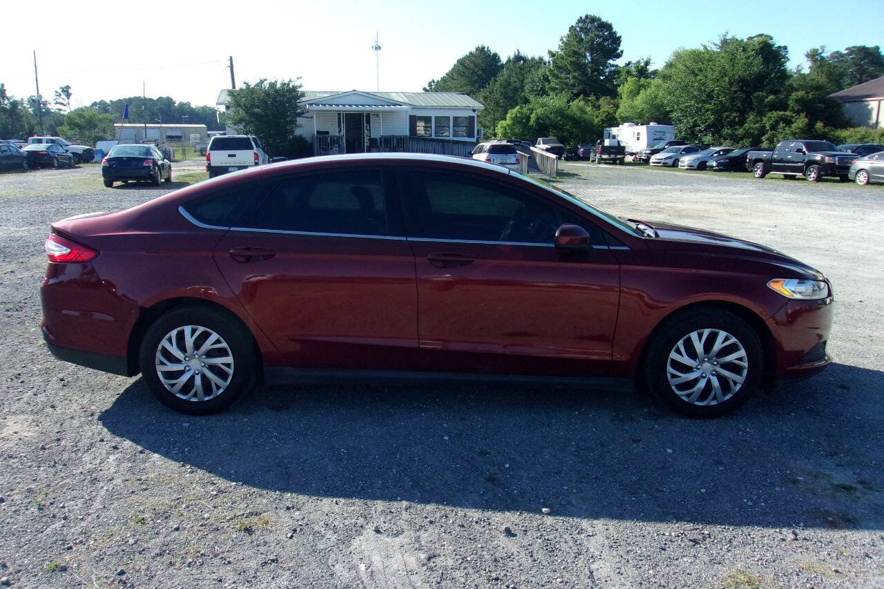 Used 2014 Ford Fusion S FWD image 8