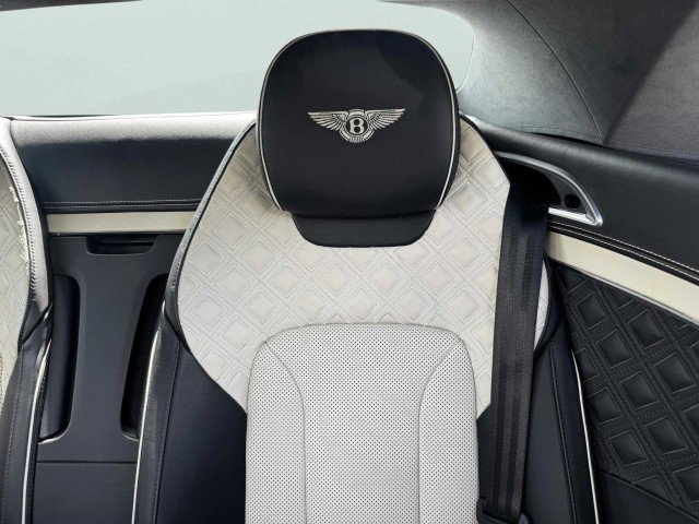 Used 2022 Bentley Continental GT image 83