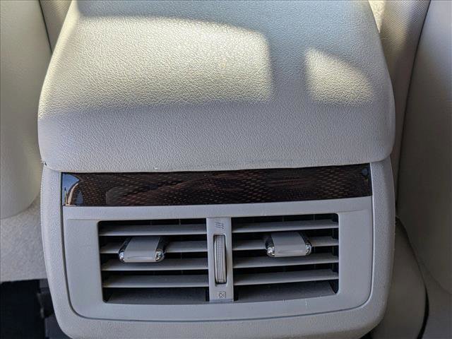 Used 2009 Toyota Venza image 17