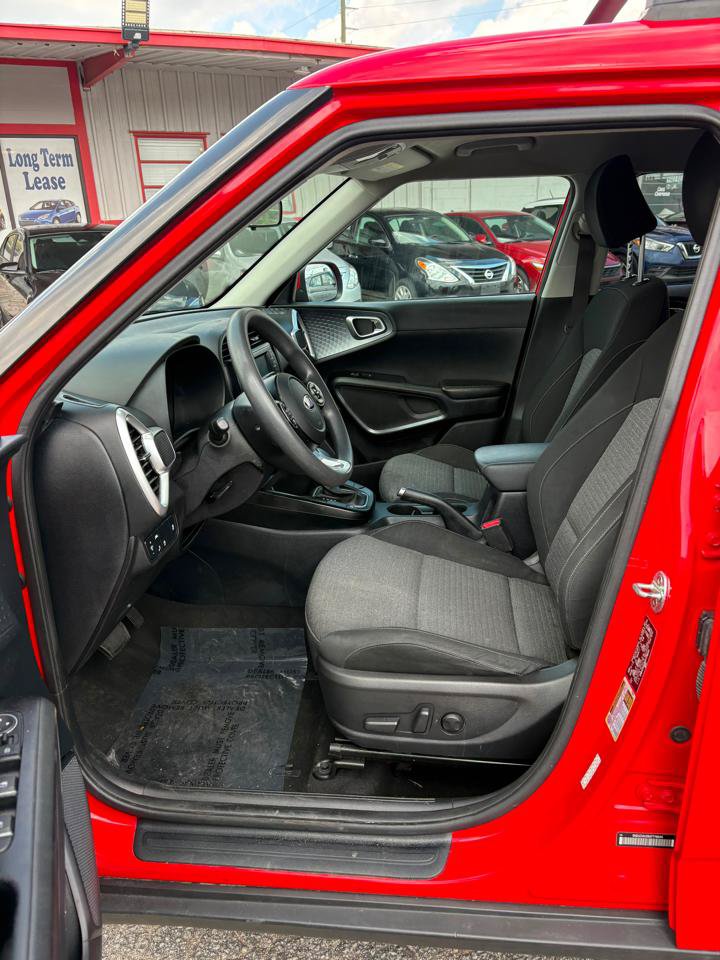 Used 2021 Kia Soul S FWD image 10