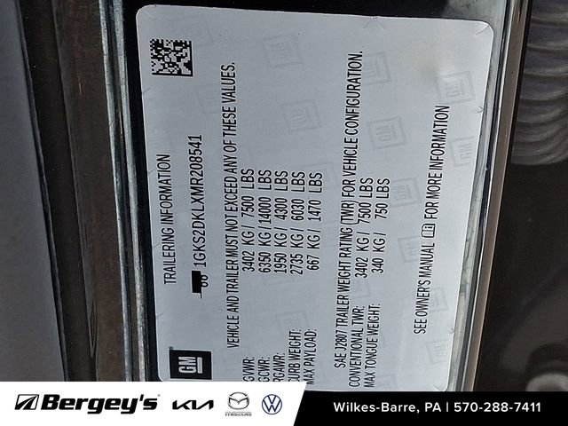 Used 2021 GMC Yukon Denali w/ Denali Premium Package image 29