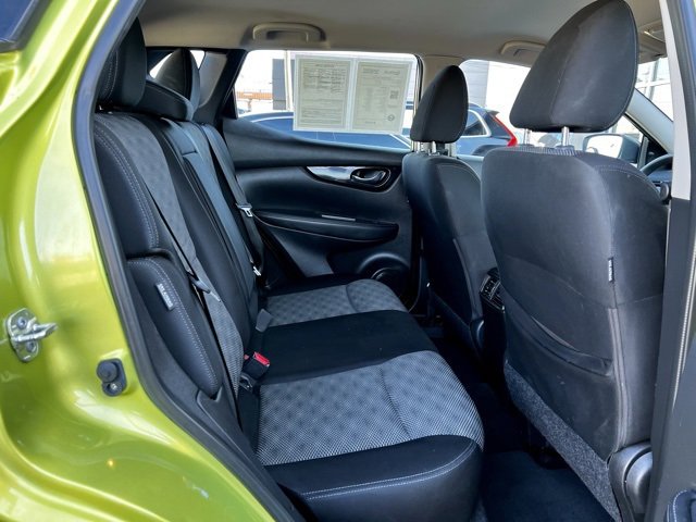 Used 2020 Nissan Rogue Sport SV image 21