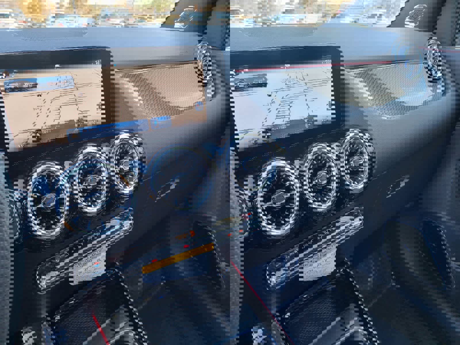 New 2025 Mercedes-Benz GLA 35 AMG 4MATIC image 15