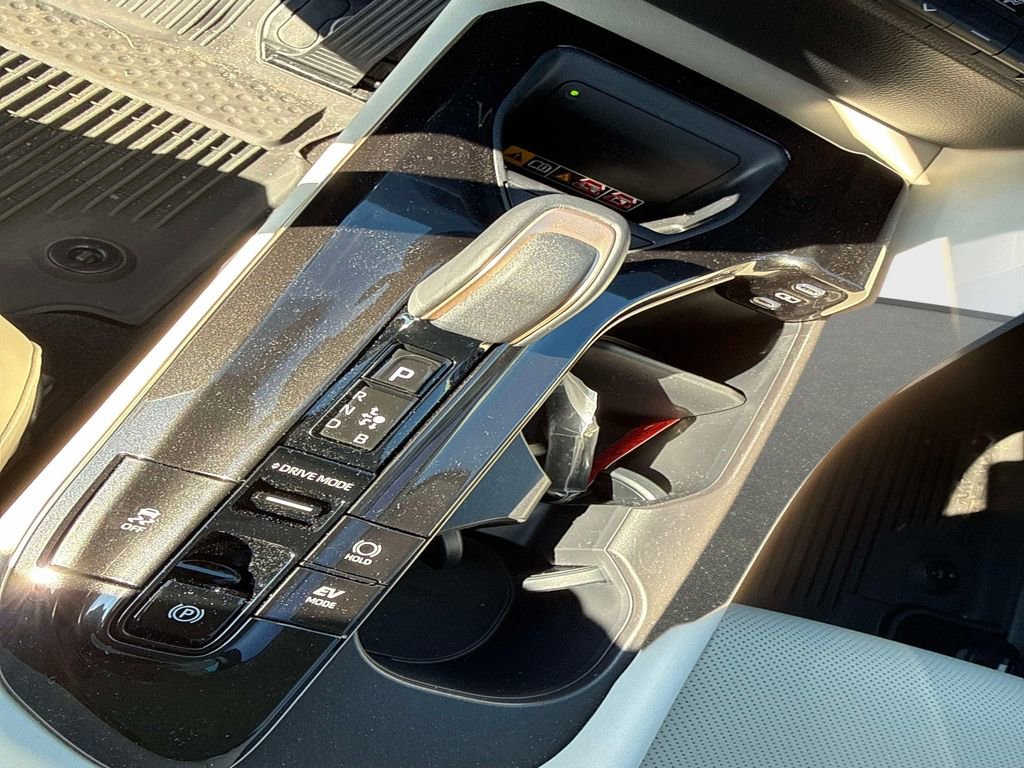 Used 2026 Toyota Crown Limited image 21