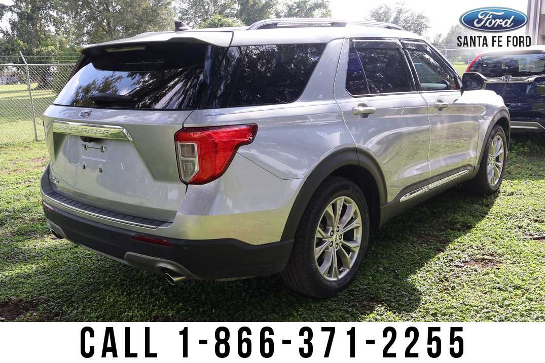 Used 2024 Ford Explorer Limited RWD image 4