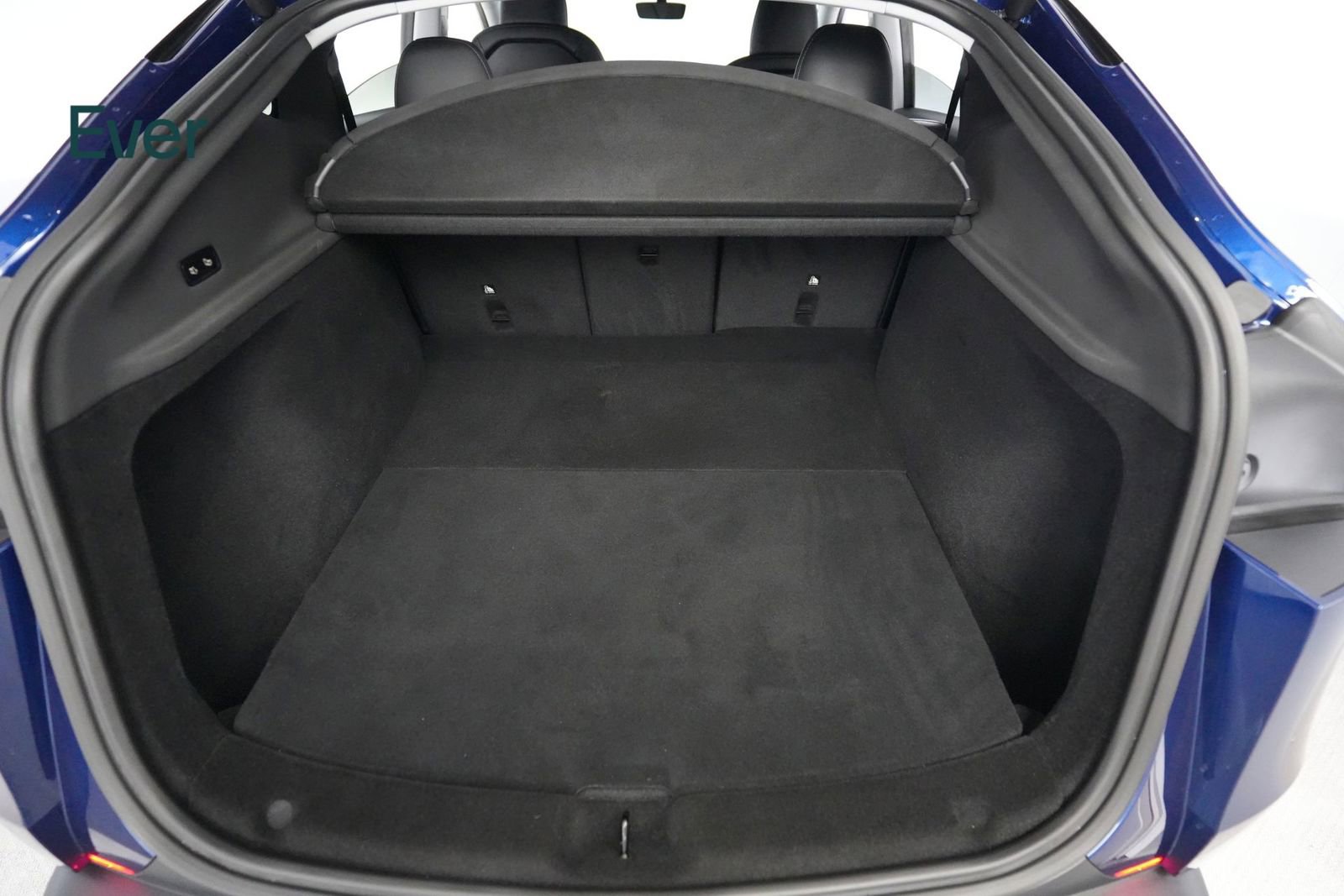 Used 2026 Tesla Model Y 2WD image 8