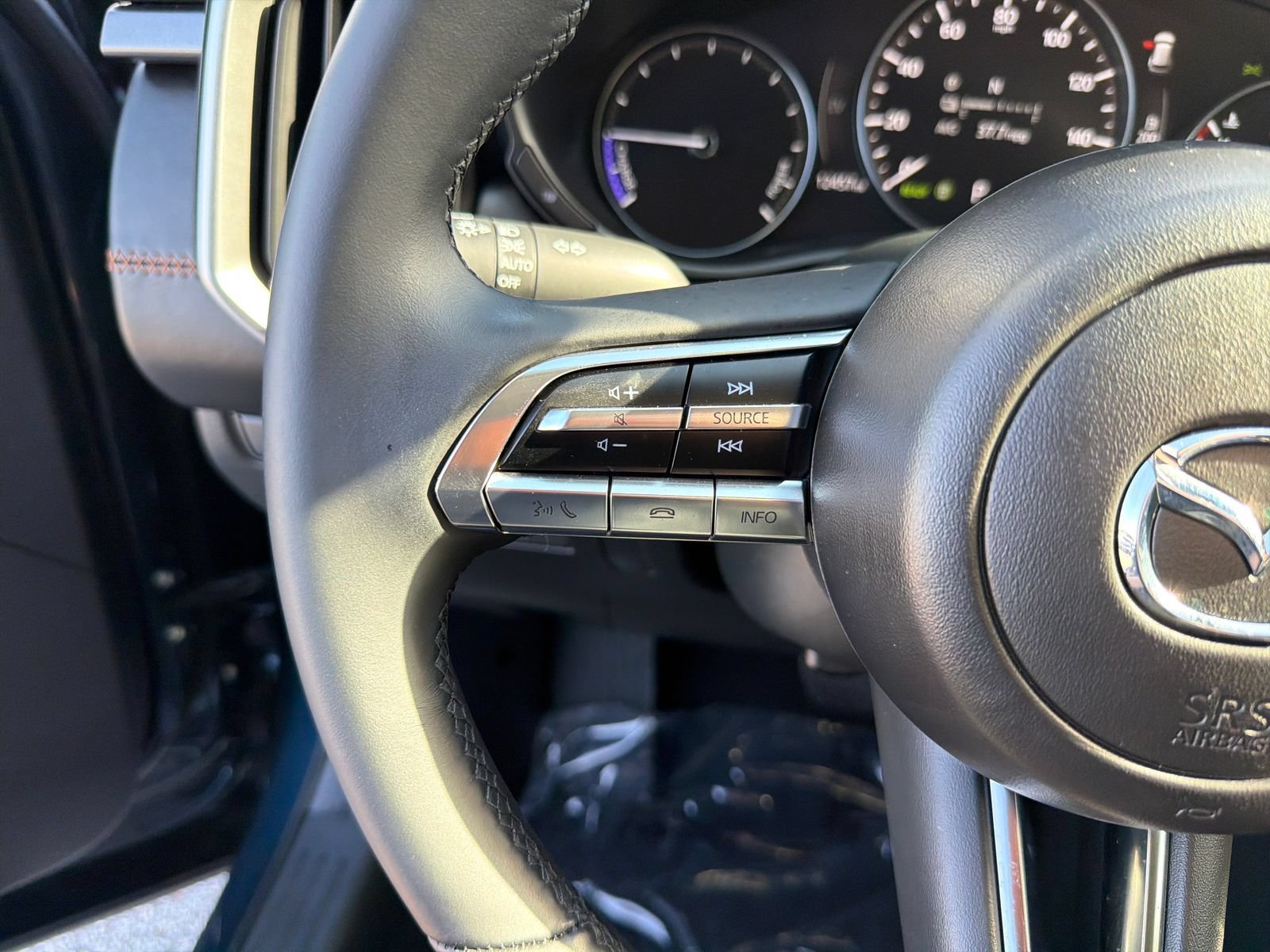 Used 2025 MAZDA CX-50 AWD 2.5 Hybrid w/ Weather Package image 14