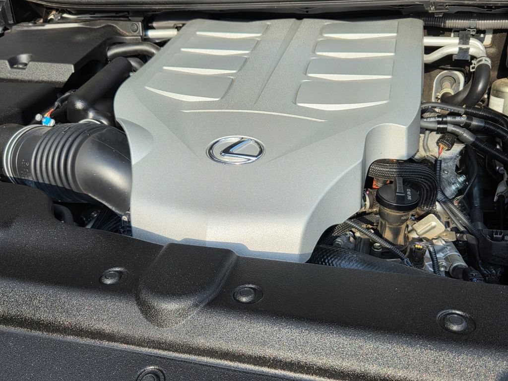 Used 2021 Lexus GX 460 Premium w/ Premium Package AWD/4WD image 10