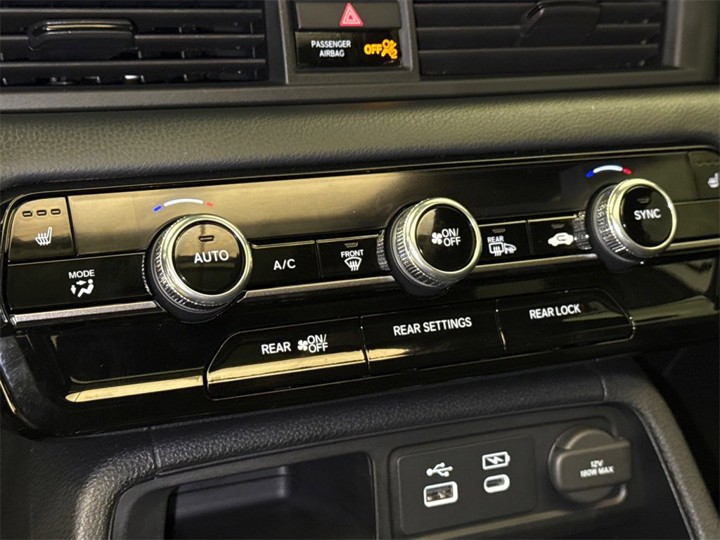 New 2025 Honda Pilot TrailSport image 30