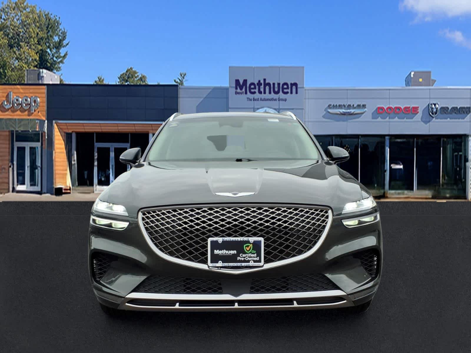Used 2025 Genesis GV70 2.5T AWD/4WD image 11