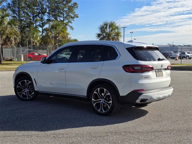 Used 2022 BMW X5 sDrive40i w/ Premium Package image 4