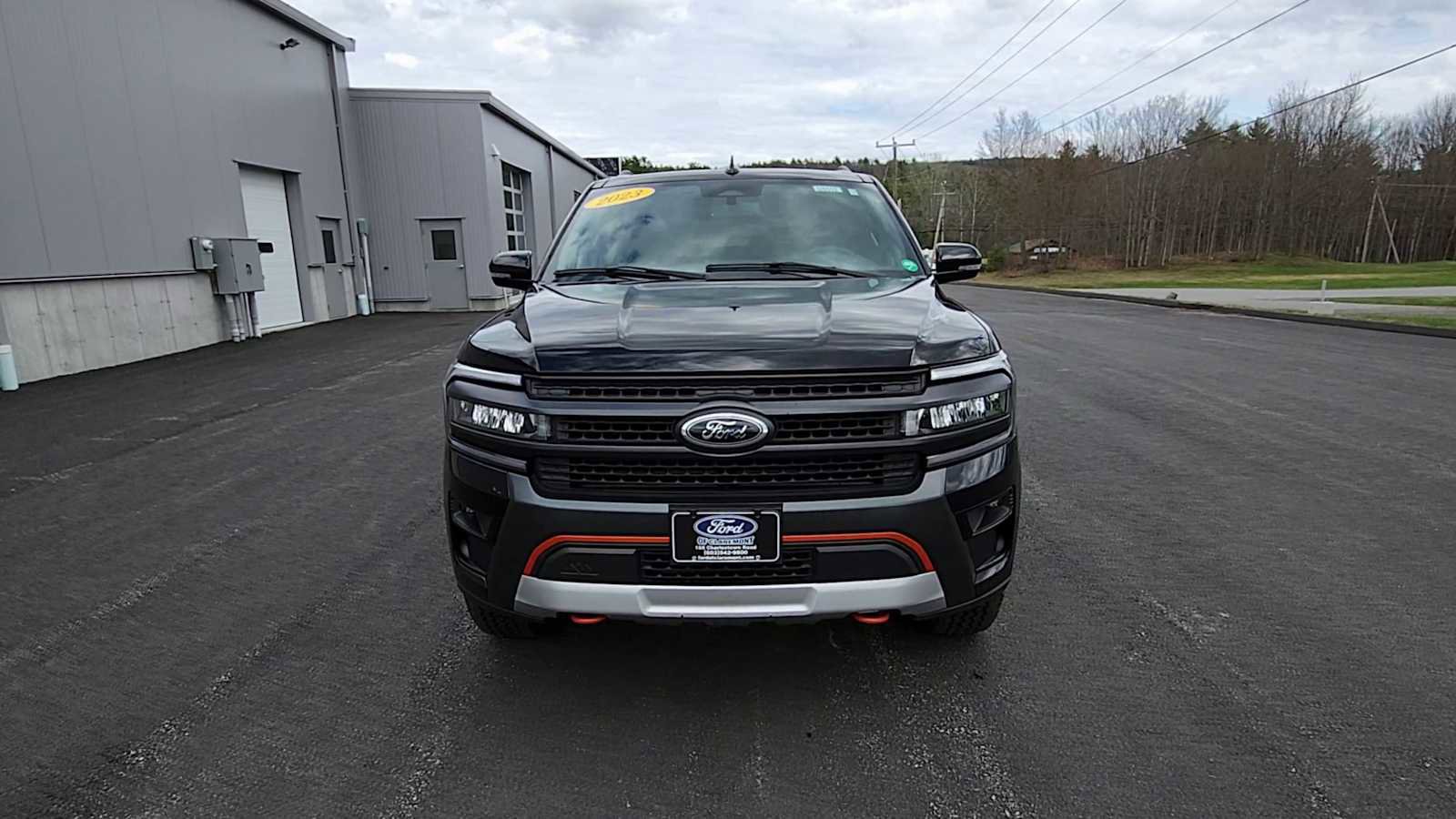 Used 2023 Ford Expedition Timberline image 3