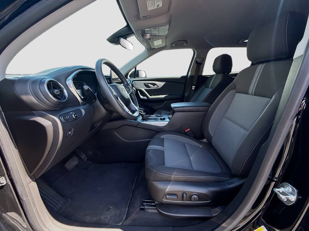 Used 2023 Chevrolet Blazer LT w/ Midnight/Sport Edition AWD/4WD image 15