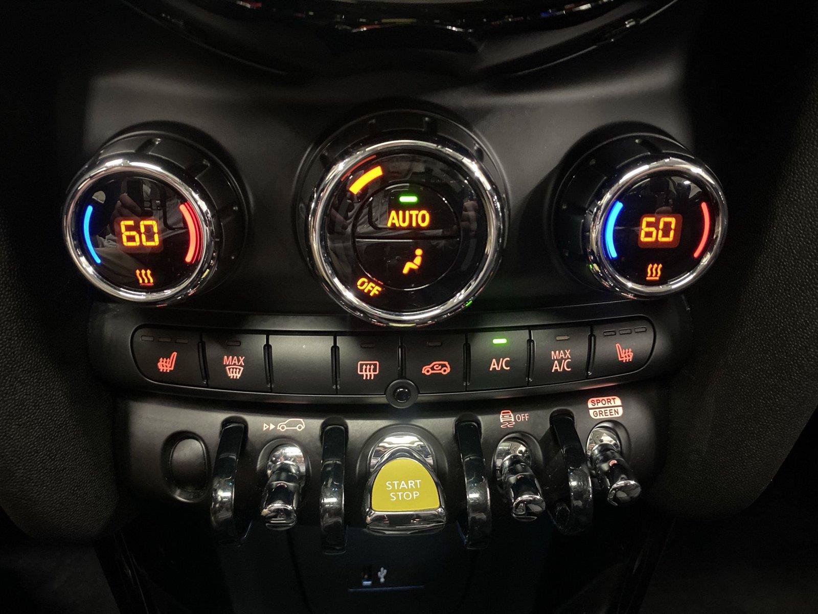 Used 2024 MINI Cooper SE FWD image 21