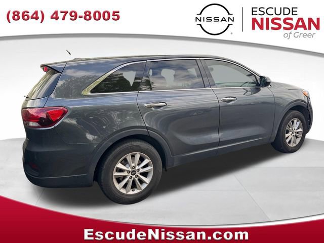 Used 2020 Kia Sorento LX image 5