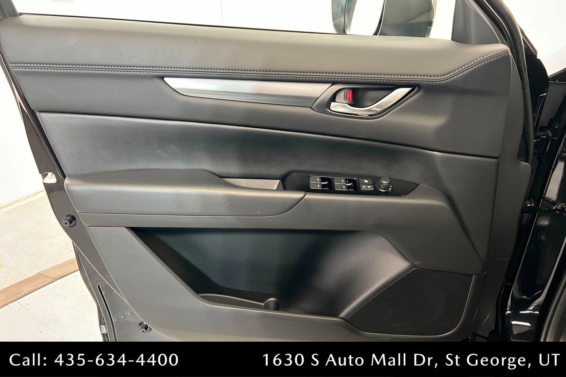 New 2025 MAZDA CX-5 AWD 2.5 S w/ Preferred Package image 16