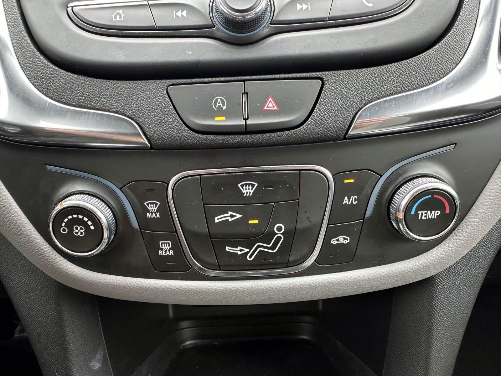 Used 2023 Chevrolet Equinox LS w/ LS Convenience Package AWD/4WD image 23