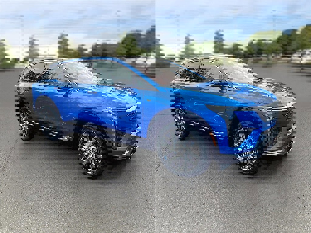 New 2026 Cadillac Optiq Luxury 1 image 1