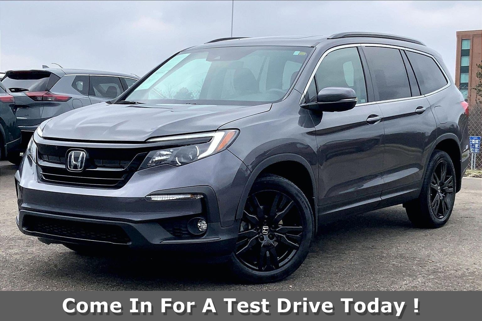 Used 2022 Honda Pilot Special Edition image 13