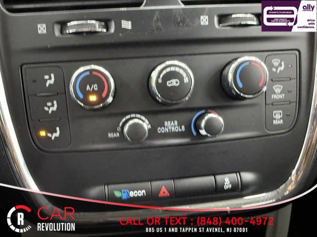 Used 2019 Dodge Grand Caravan SE image 27