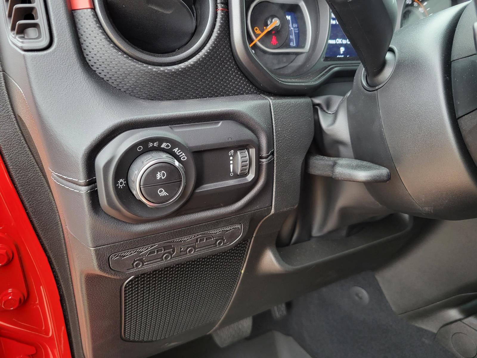 Used 2025 Jeep Gladiator Rubicon image 25