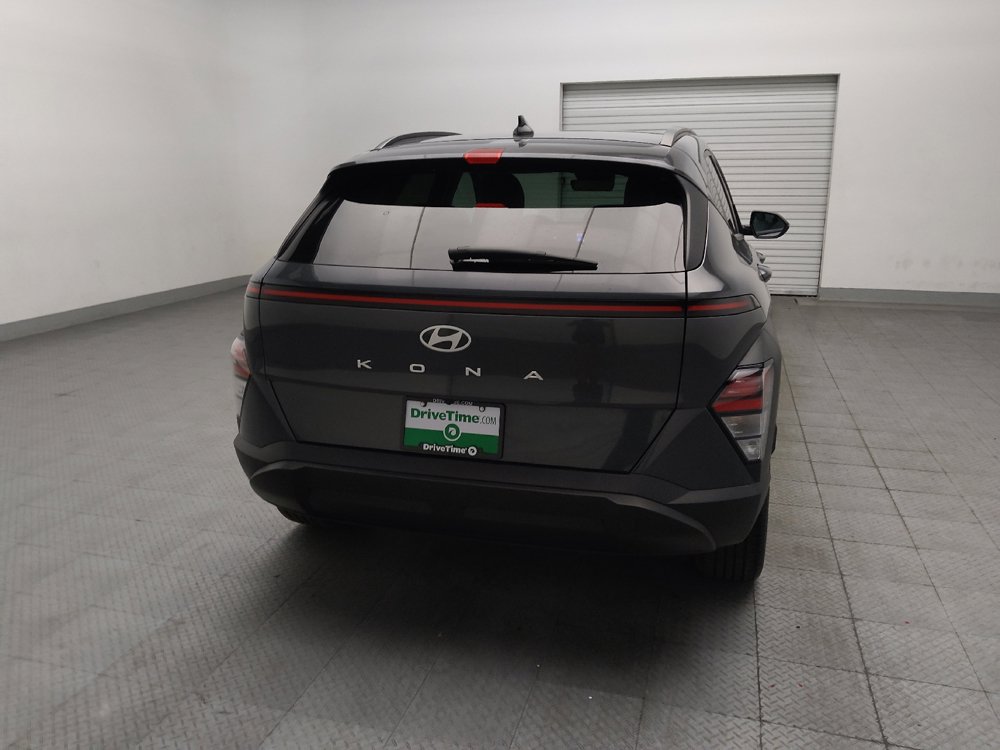 Used 2024 Hyundai Kona SEL FWD image 7