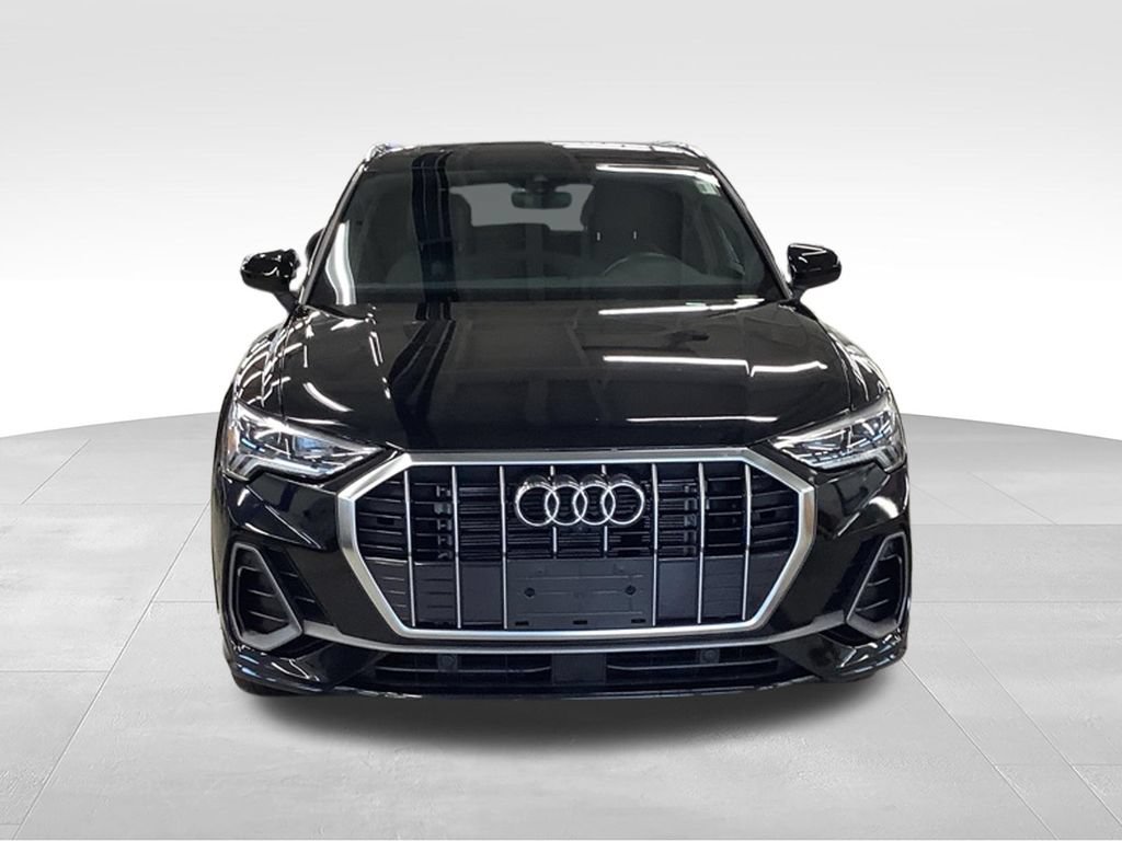 Used 2022 Audi Q3 2.0T Premium Plus AWD/4WD image 9