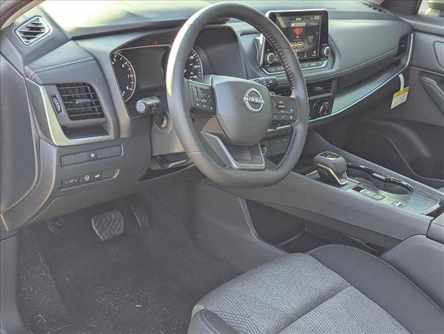 New 2026 Nissan Rogue SV FWD image 3