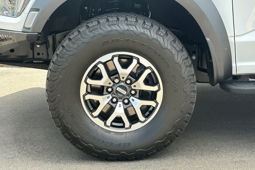 Used 2022 Ford F150 Raptor w/ Equipment Group 801A High AWD/4WD image 29