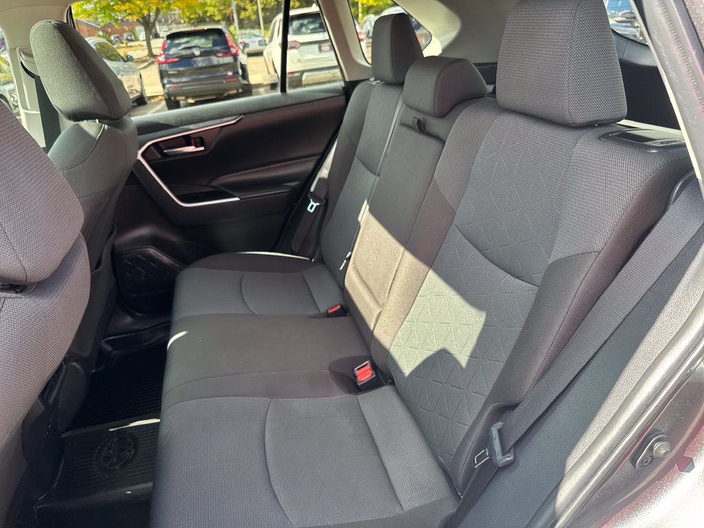 Used 2025 Toyota RAV4 XLE w/ Convenience Package AWD/4WD image 36