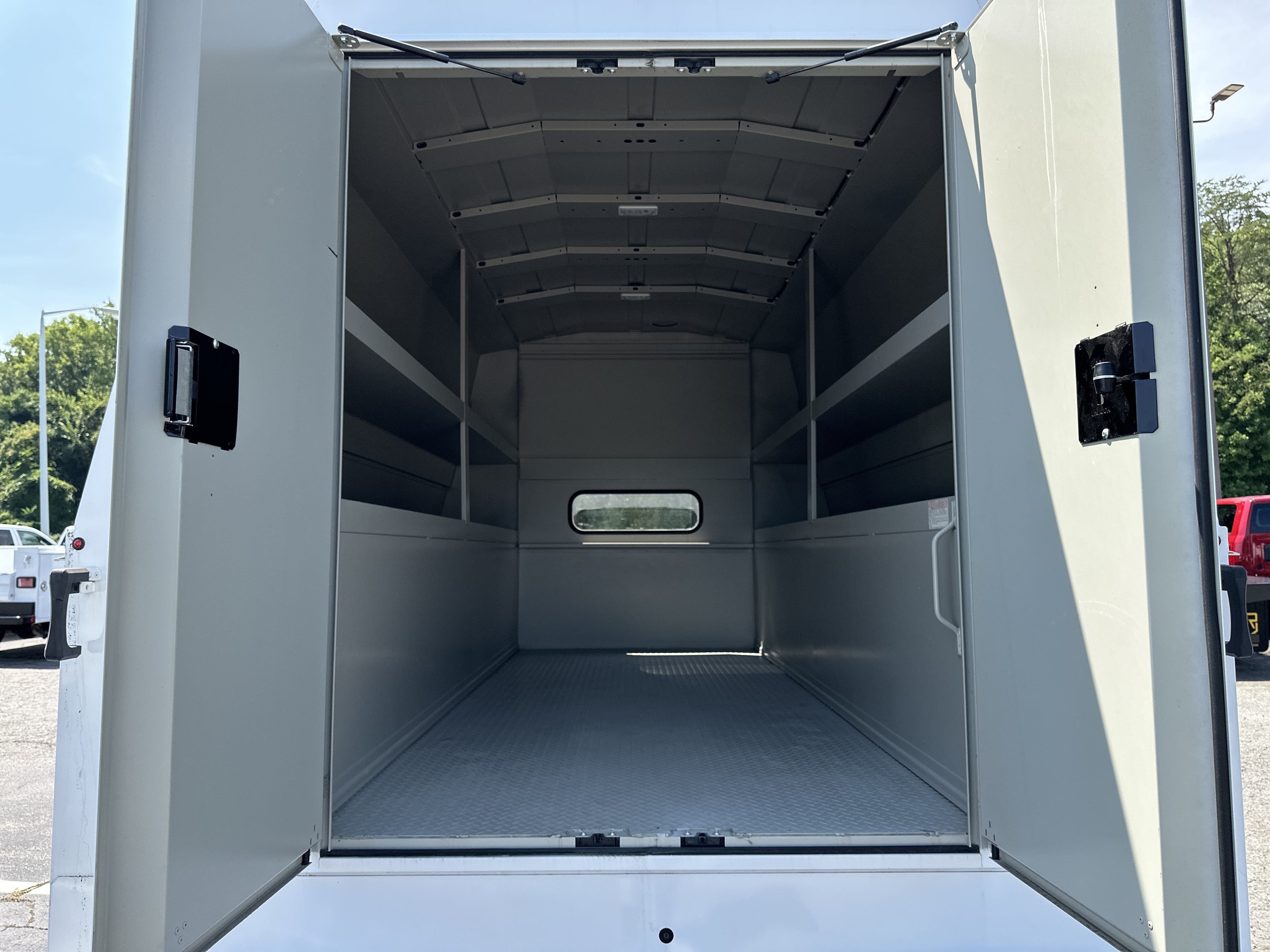 New 2025 RAM 4500 Tradesman AWD/4WD image 13