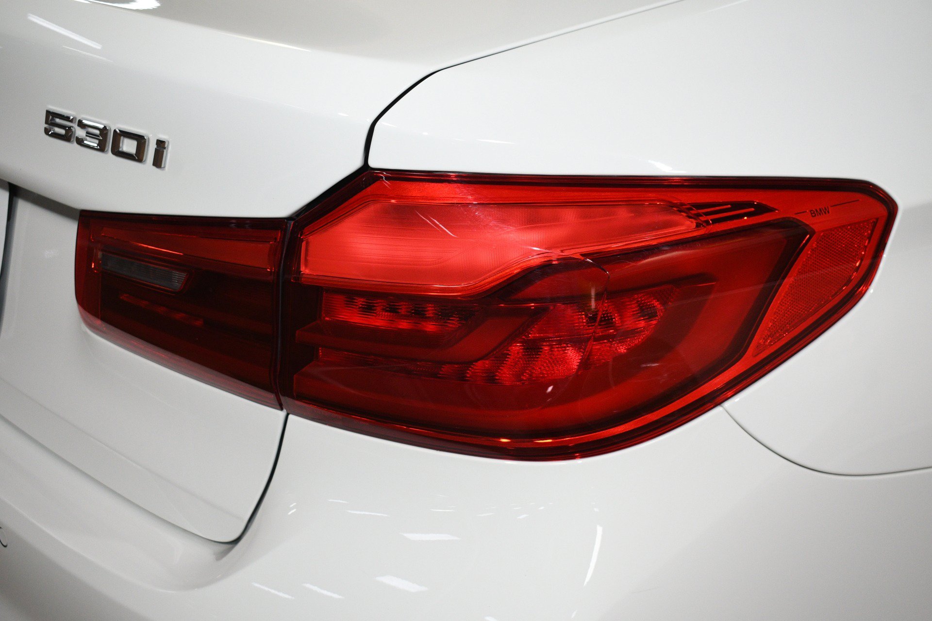 Used 2020 BMW 530i w/ Premium Package RWD image 59