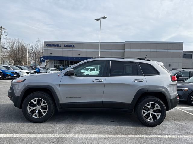 Used 2015 Jeep Cherokee Trailhawk w/ Comfort/Convenience Group image 2