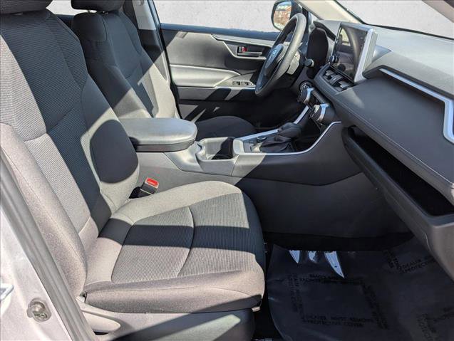 Used 2025 Toyota RAV4 LE image 19