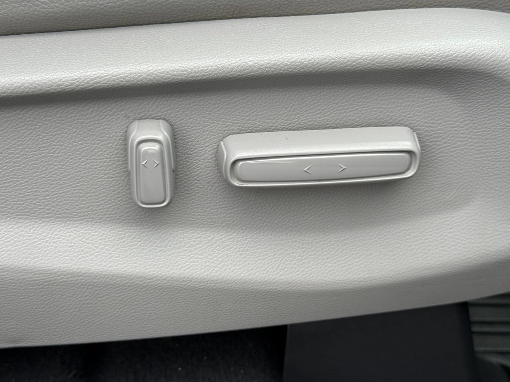 Used 2019 Honda Odyssey Elite image 31