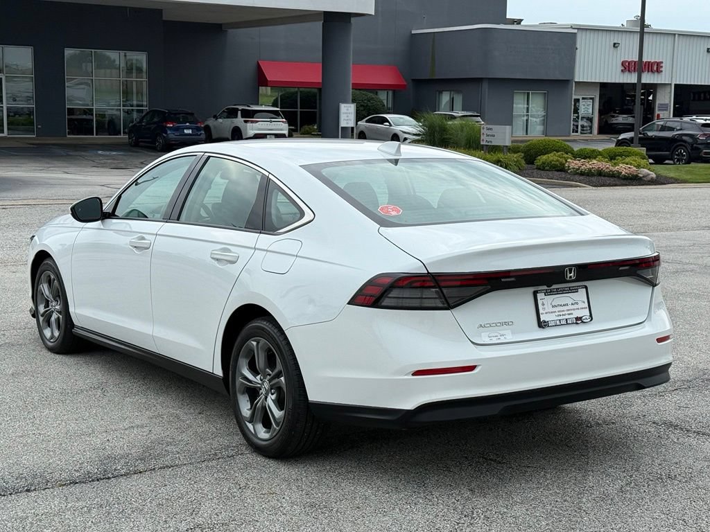Used 2023 Honda Accord EX image 6