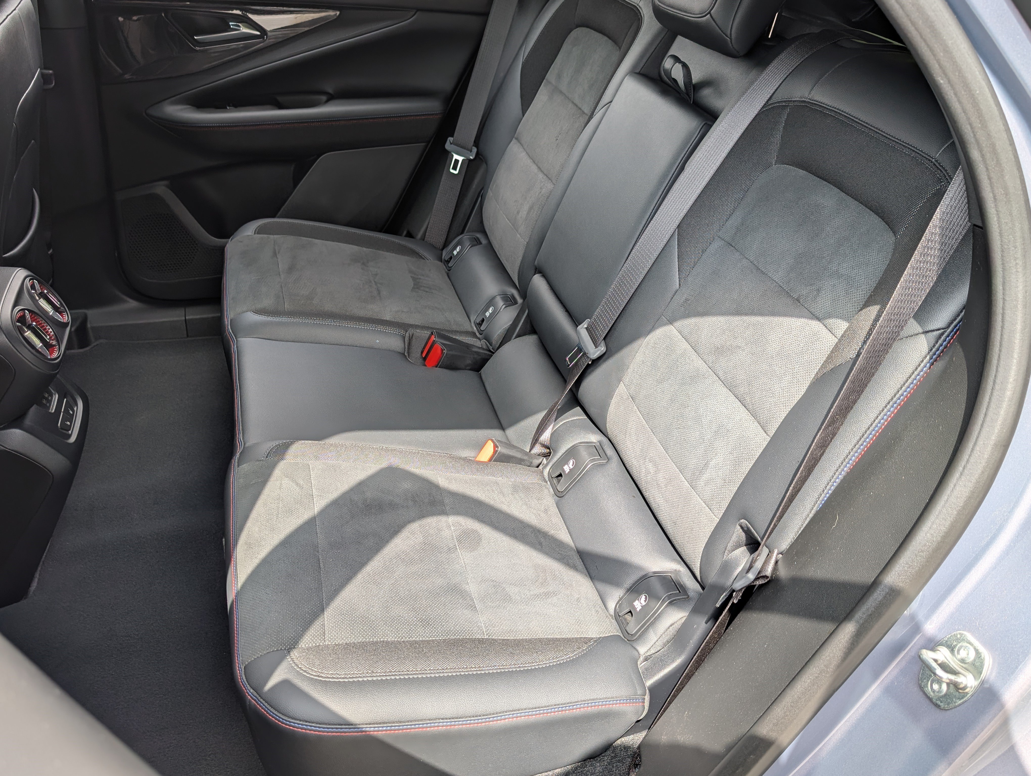 Used 2024 Chevrolet Blazer EV RS AWD/4WD image 17