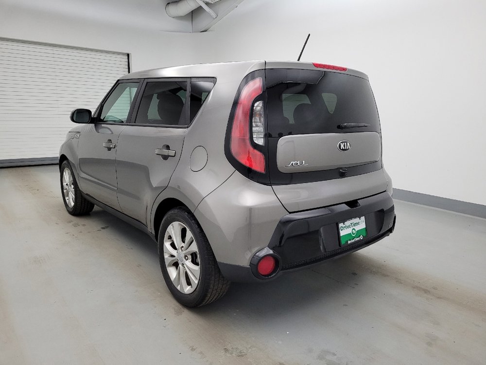 Used 2016 Kia Soul + FWD image 5