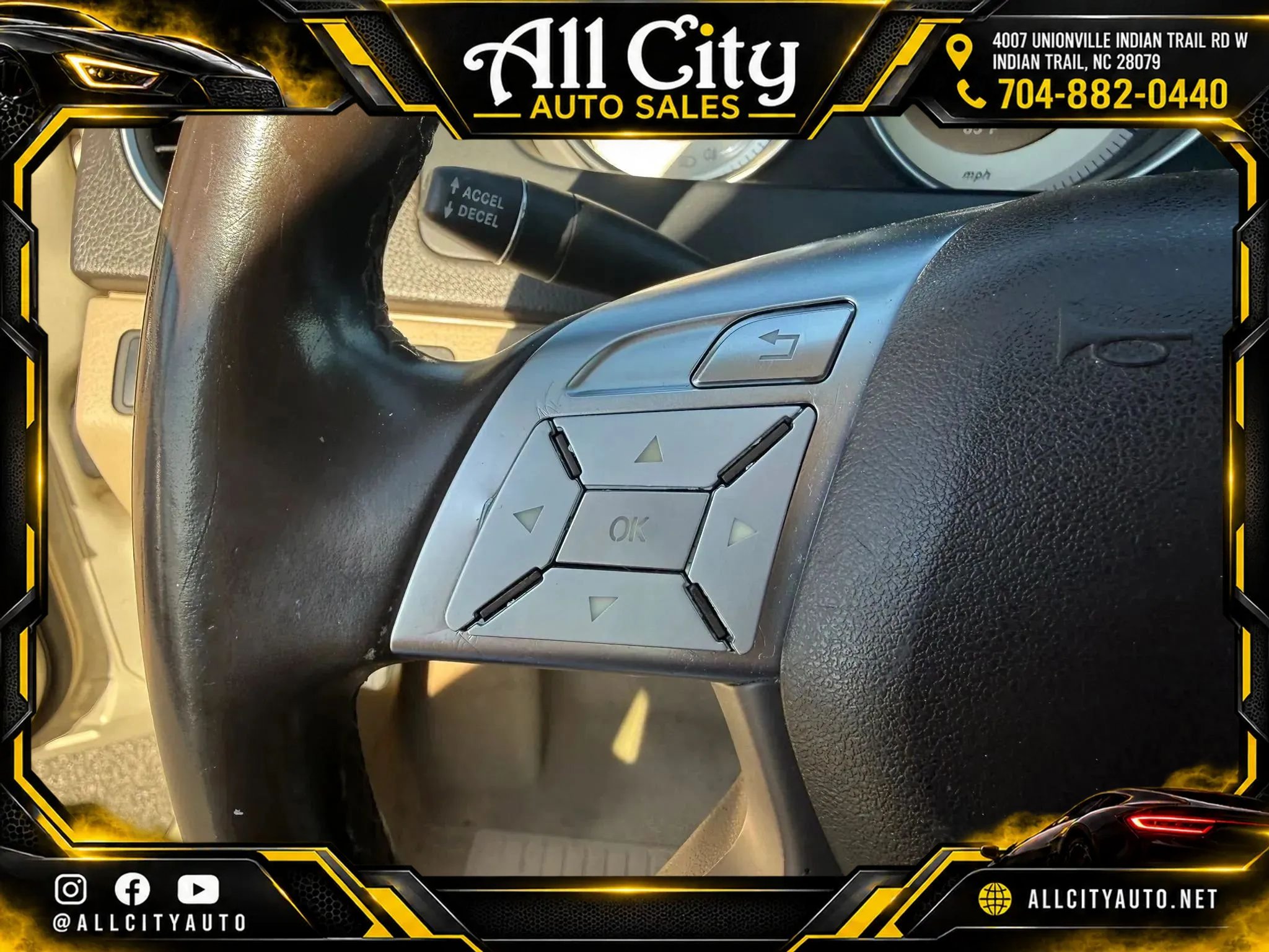 Used 2012 Mercedes-Benz C 250 Sedan image 20