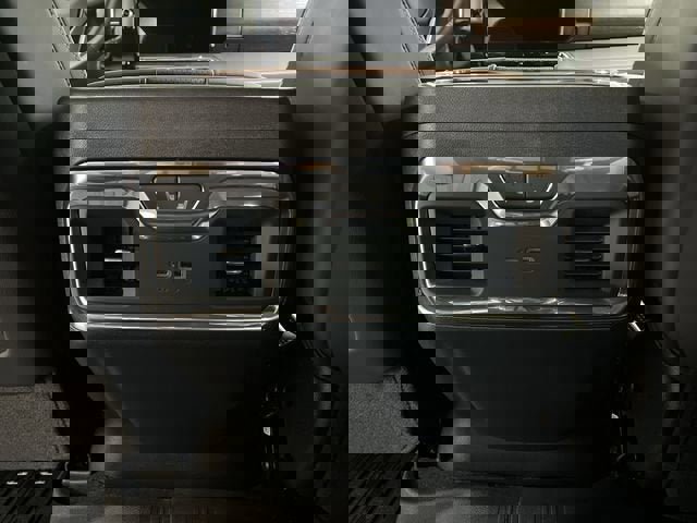 New 2026 GMC Sierra 2500 Denali Ultimate image 22