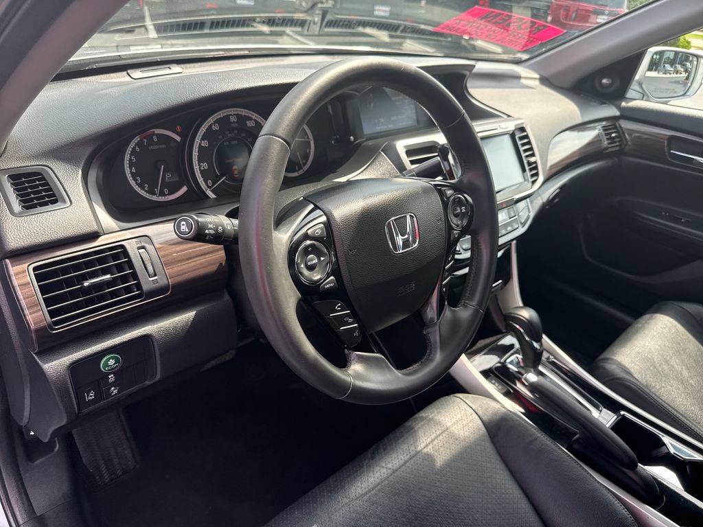 Used 2016 Honda Accord EX-L image 15