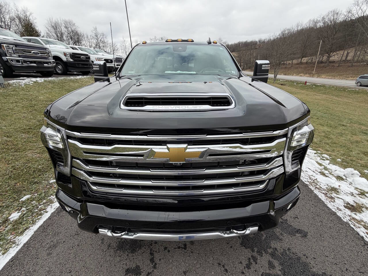 Used 2024 Chevrolet Silverado 3500 High Country w/ High Country Premium Package image 14