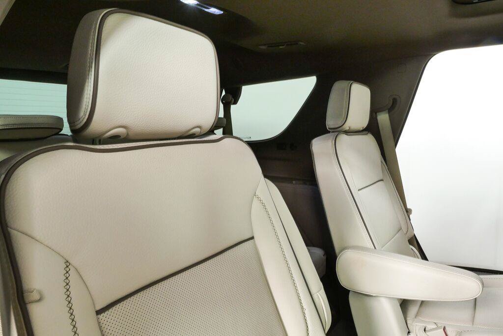 Certified 2026 GMC Yukon Denali w/ Sun & Power Step Package AWD/4WD image 22