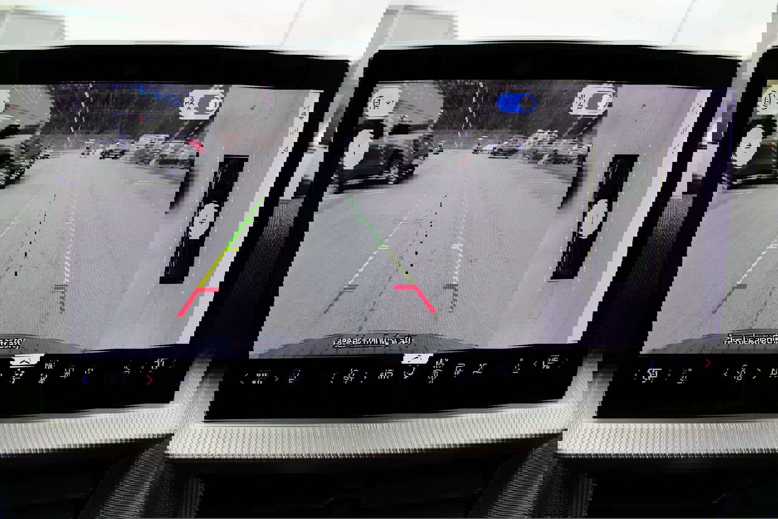 Used 2025 Ford Explorer ST-Line w/ ST-Line Street Pack image 28