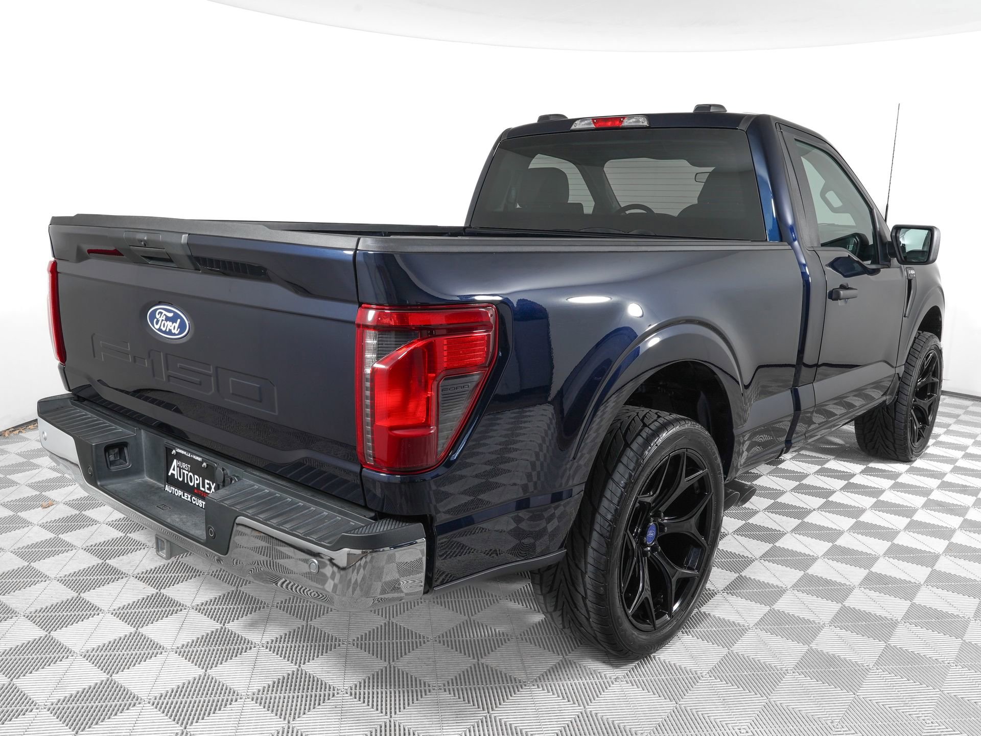 Used 2025 Ford F150 XL w/ Equipment Group 103A High image 5