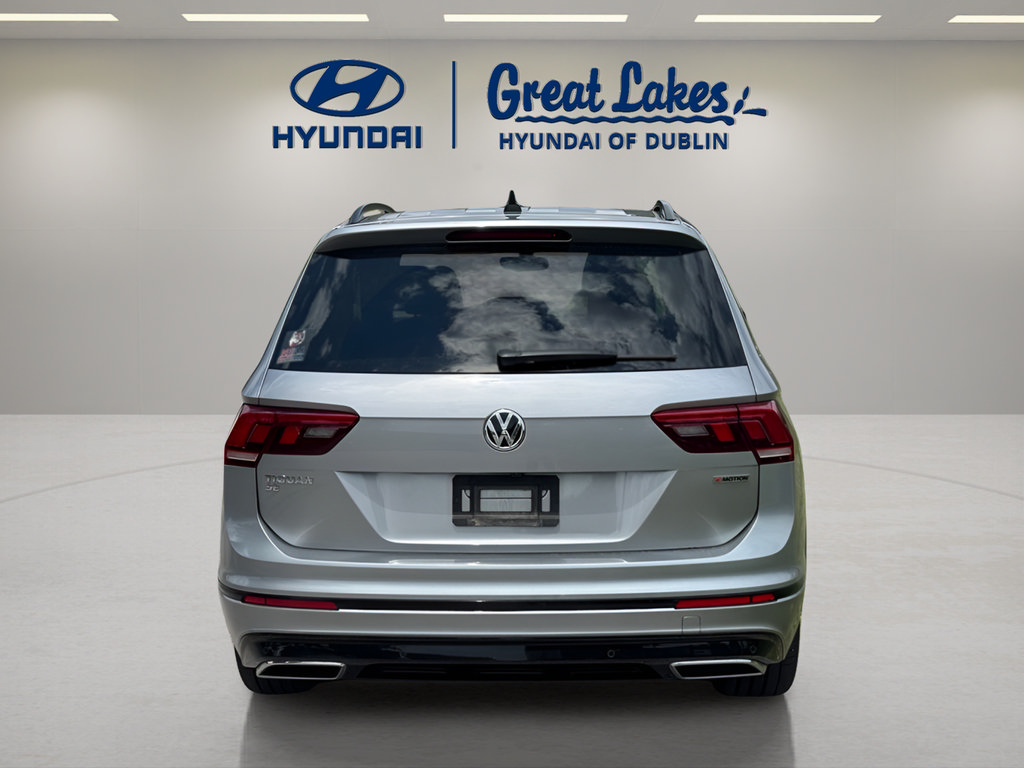 Used 2021 Volkswagen Tiguan SE R-Line AWD/4WD image 4