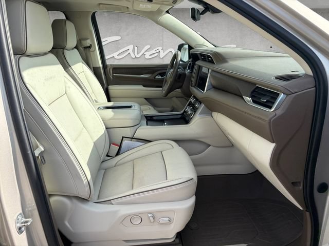 Used 2022 GMC Yukon XL Denali w/ Denali Ultimate Package AWD/4WD image 24